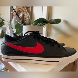 Men’s NIKE court legacy black and red leather - size 13